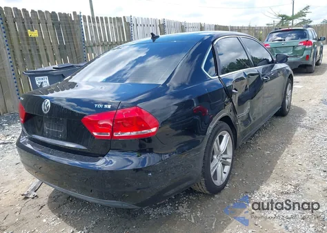 2015 Volkswagen Passat 2.0L Tdi Se from USA, damaged, VIN 1VWBV7A3XFC058603